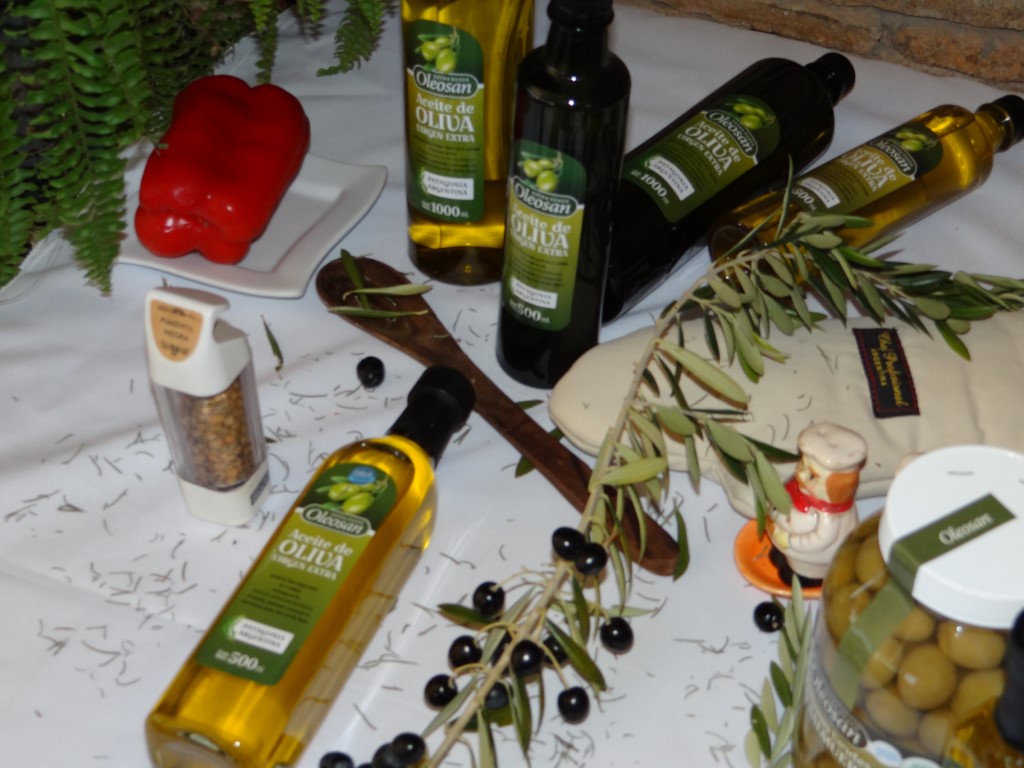 diversos aceites de oliva extra virgen oleosan